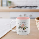 Tasse 2 Couleurs Meilleur enseignant du monde | Floral personnalisé<br><div class="desc">Un cadeau sucré pour votre professeur préféré à la fin de l'année,  retour à l'école,  jour de l'appréciation de l'enseignant ou les fêtes,  mug présente un poy de fleurs rose rousse et de plantes vertes,  avec "meilleur professeur du monde" et le nom de l'enseignant en lettres noires.</div>