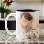 Tasse 2 Couleurs Meilleure grand-mère du monde depuis 20XX Photo si<br><div class="desc">Ce design simple et moderne est composé d'une typographie serif et cursive et d'ajouter une photo personnalisée</div>