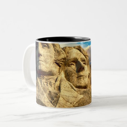 Tasse 2 Couleurs Mémorial présidentiel de Mount Rushmore (Devant gauche)