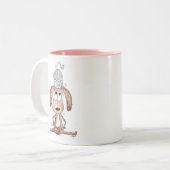 Tasse 2 Couleurs Mignonne chien Whimsical avec chat sur sa tête (Devant gauche)