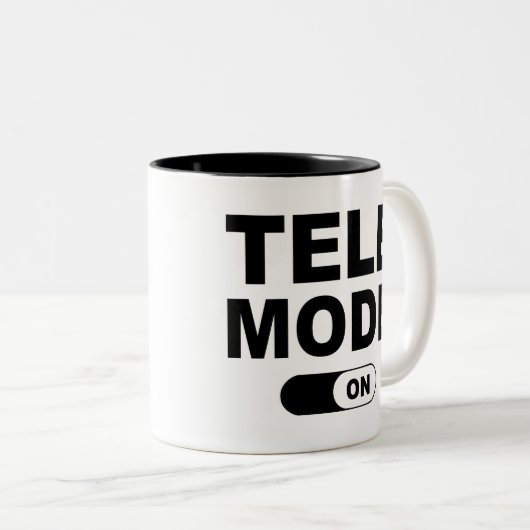 Tasse 2 Couleurs Mode Télé activé (Devant droit)