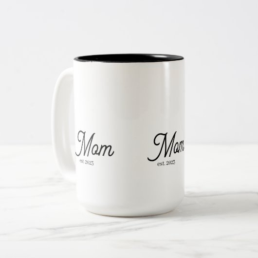 Tasse 2 Couleurs Mom Established Black Script (Devant gauche)
