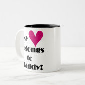 Tasse 2 Couleurs Mon coeur appartient au papa (Devant gauche)