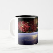 Tasse 2 Couleurs Monde et feux d'artifice (Devant gauche)