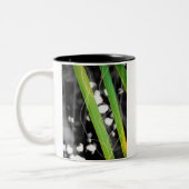 Tasse 2 Couleurs Monde plus grand (Gauche)