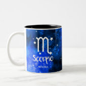 Tasse 2 Couleurs Monogramme, signe Zodiac Scorpio, galaxie bleue (Gauche)