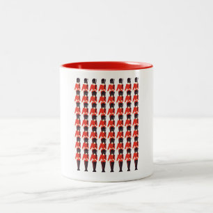 Tasse 2 Couleurs Motif de soldats de la Garde de la Reine