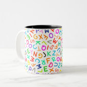 TASSE 2 COULEURS MULTICOLORED LETTERS (Devant gauche)