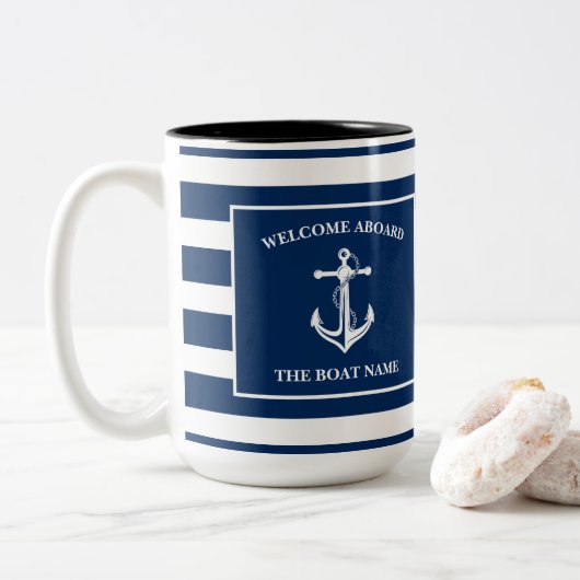 Tasse 2 Couleurs Nautical Navy Blue Welcome Aboard Nom du bateau An (Avec donut)