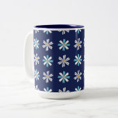 Tasse 2 Couleurs Navy Daisy Bliss Floral Pattern (Devant gauche)