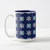 Tasse 2 Couleurs Navy Daisy Bliss Floral Pattern (Gauche)