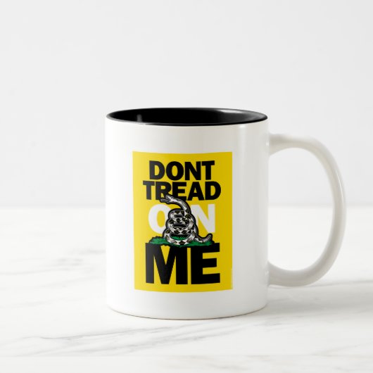 TASSE 2 COULEURS NE MARCHEZ PAS SUR MOI (Droit)