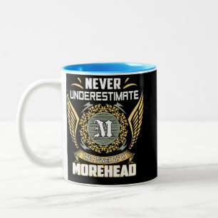 Tasse 2 Couleurs Ne sous-estimez jamais le pouvoir d'un Morehead