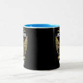 Tasse 2 Couleurs Ne sous-estimez jamais le pouvoir d'une pale (Centre)