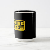 Tasse 2 Couleurs ne touchez pas mon café (Centre)