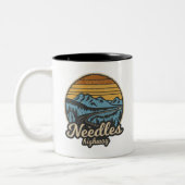 Tasse 2 Couleurs Needles Highway South Dakota Retro (Gauche)