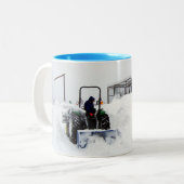 Tasse 2 Couleurs Neige soufflante sur le ranch (Devant gauche)