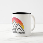 Tasse 2 Couleurs New Hampshire 48 Retro Mountain (Devant droit)
