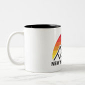 Tasse 2 Couleurs New Hampshire 48 Retro Mountain (Gauche)