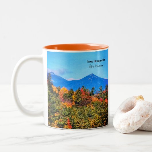 Tasse 2 Couleurs New Hampshire White (Avec donut)