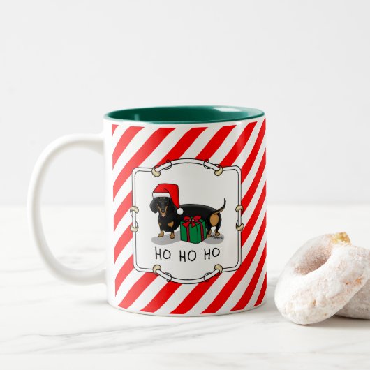 Tasse 2 Couleurs Noël Père Noël Dachshund (S noir & tan) mignonne (Avec donut)