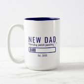 Tasse 2 Couleurs Nouveau Papa Patch Dormant Typographie Gras (Gauche)