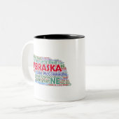 Tasse 2 Couleurs Nuage de mot du Nébraska (Devant gauche)