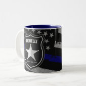 Tasse 2 Couleurs Officier de police Shérif Cop Flag (Devant gauche)
