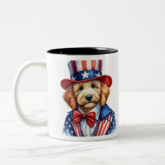 Tasse 2 Couleurs Oncle patriotique personnalisé Sam Goldendoodle Mu