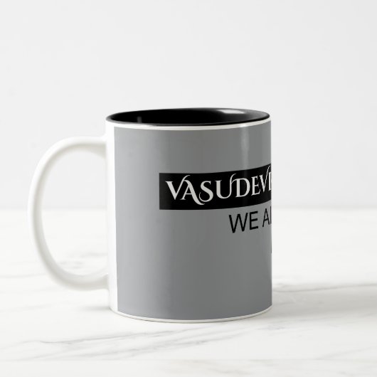 Tasse 2 Couleurs "One Earth. One Spirit. One Family." (Gauche)