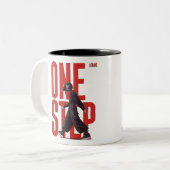 Tasse 2 Couleurs One Step Forward Minimalist Graphic Design (Devant gauche)