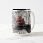 Tasse 2 Couleurs Orang-outan de mère et de bébé (Devant droit)