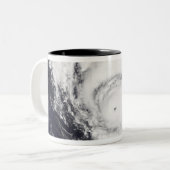 Tasse 2 Couleurs Ouragan Lili 5 (Devant gauche)