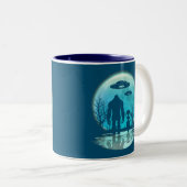 Tasse 2 Couleurs OVNI Alien Bigfoot (Devant droit)