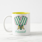 Tasse 2 Couleurs Pagaies Pickleball Rose et Jaune (Gauche)