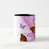 Tasse 2 Couleurs Papillons Monarque sur Arrière - plan pourpre (Centre)