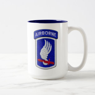 Tasse 2 Couleurs Patch des vétérans de la 173e brigade aéroportée