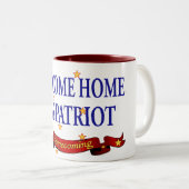 Tasse 2 Couleurs Patriote à la maison bienvenu d'USS (Devant droit)