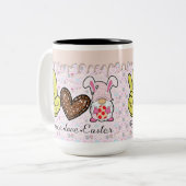 Tasse 2 Couleurs Peace Love Gnome de Pâques (Devant gauche)