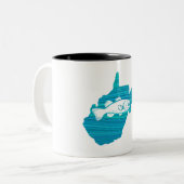 Tasse 2 Couleurs Pêche par vagues en Virginie occidentale (Devant gauche)