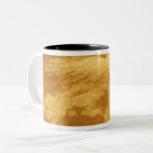 Tasse 2 Couleurs Perspective 3D de Sapas Mons sur Vénus (Devant gauche)