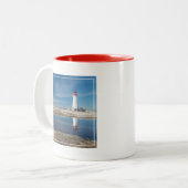 Tasse 2 Couleurs Phare | Canada de la crique de Peggy (Devant gauche)