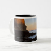 Tasse 2 Couleurs Phare de Split Rock au coucher du soleil près de T (Devant gauche)