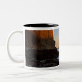 Tasse 2 Couleurs Phare de Split Rock près du coucher de soleil (Gauche)