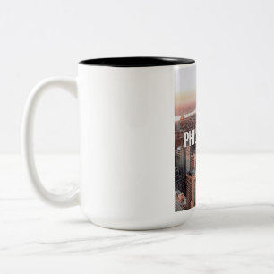 Tasse 2 Couleurs Philadelphie Skyline Vue aérienne Typographie Urba