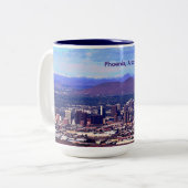Tasse 2 Couleurs Phoenix Arizona Skyline en journée (Devant gauche)