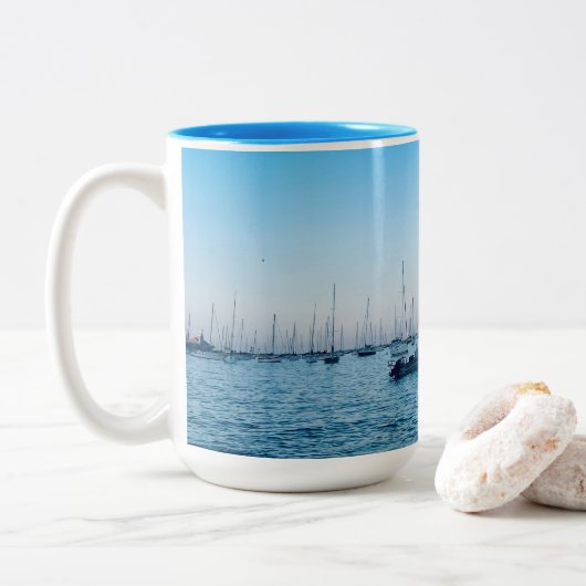 Tasse 2 Couleurs Photo bateau du lac Michigan (Avec donut)