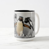 Tasse 2 Couleurs Pingouins de Rockhopper (Devant droit)