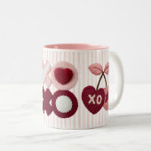 Tasse 2 Couleurs Pink Stripes XOXO Cherry  (Devant droit)