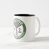 Tasse 2 Couleurs Pipeline Keystone XL (Devant droit)